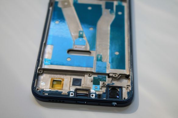 Рамка дисплея для Huawei Honor 9 Lite синя 13140 фото